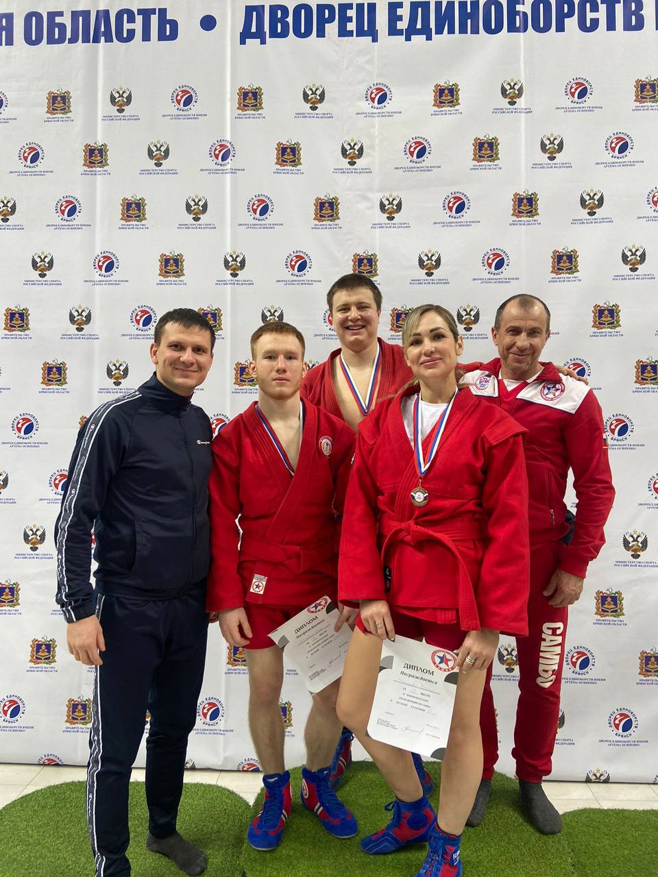 Три спортсмена Люберец стали призерами Чемпионата ЦФО по самбо | 11.12.2023  | Люберцы - БезФормата